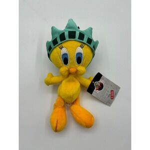 Warner Bros Tweety Bird Statue of Liberty Plush Toy Collectible NYC Exclusive